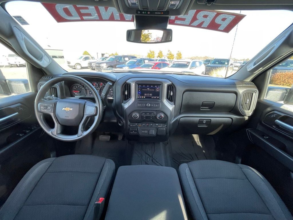 2024 Chevrolet Silverado 2500HD Custom