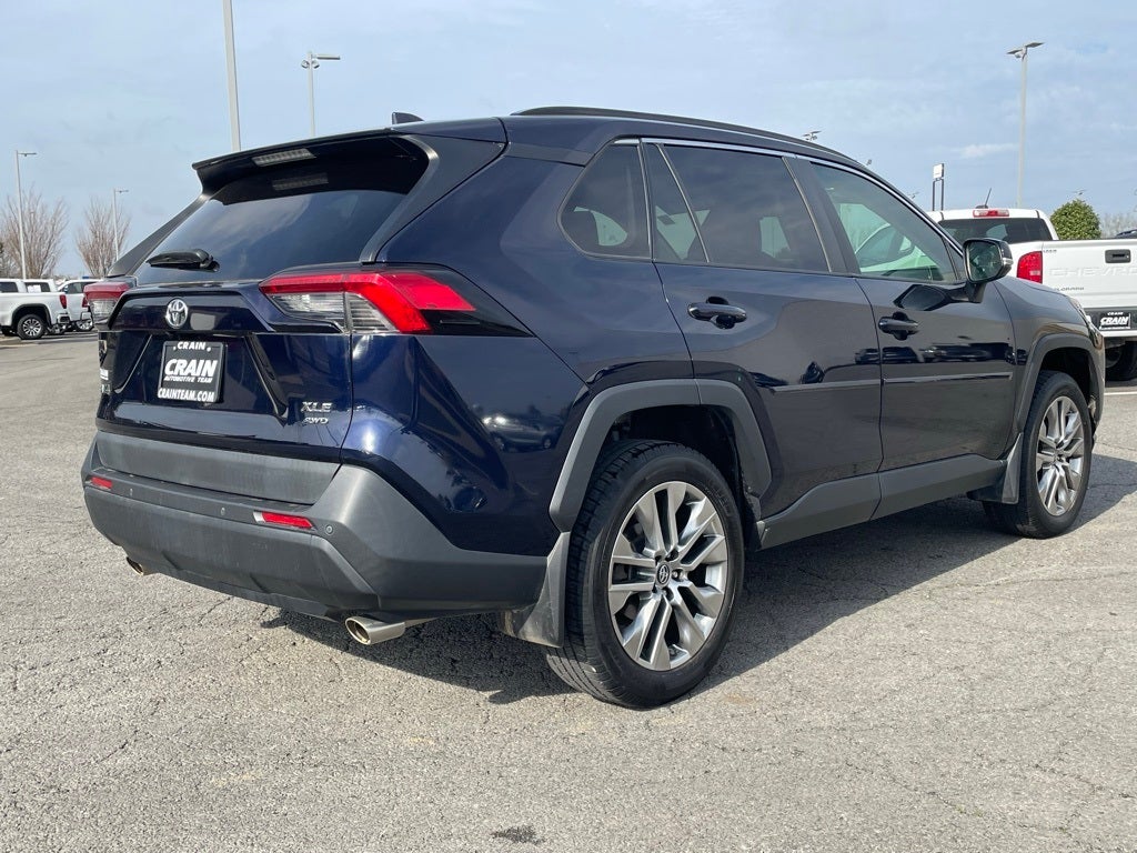 2019 Toyota RAV4 XLE Premium