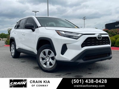 2024 Toyota RAV4 LE