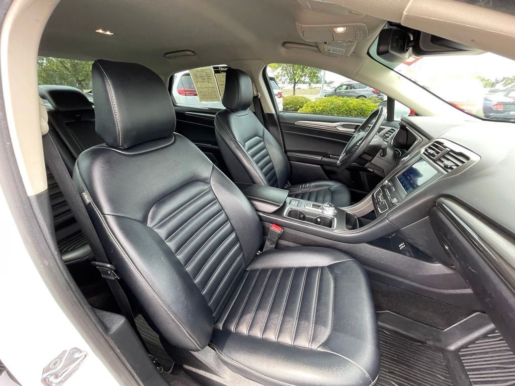 2020 Ford Fusion SEL