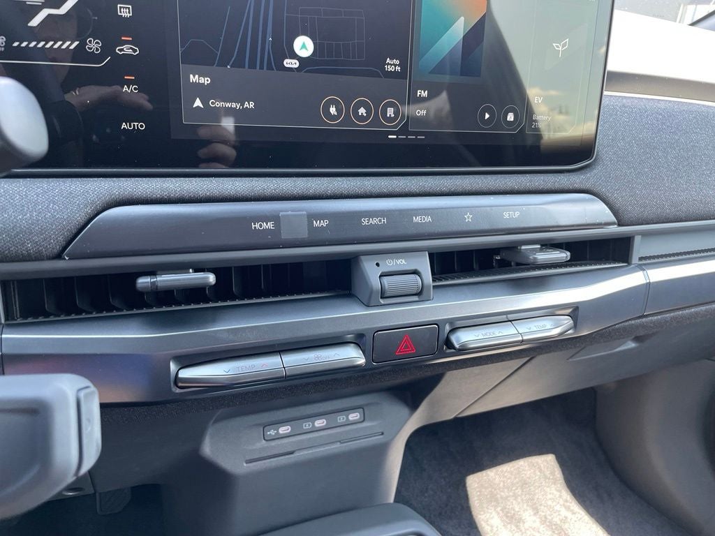 2027 Kia EV3 Base