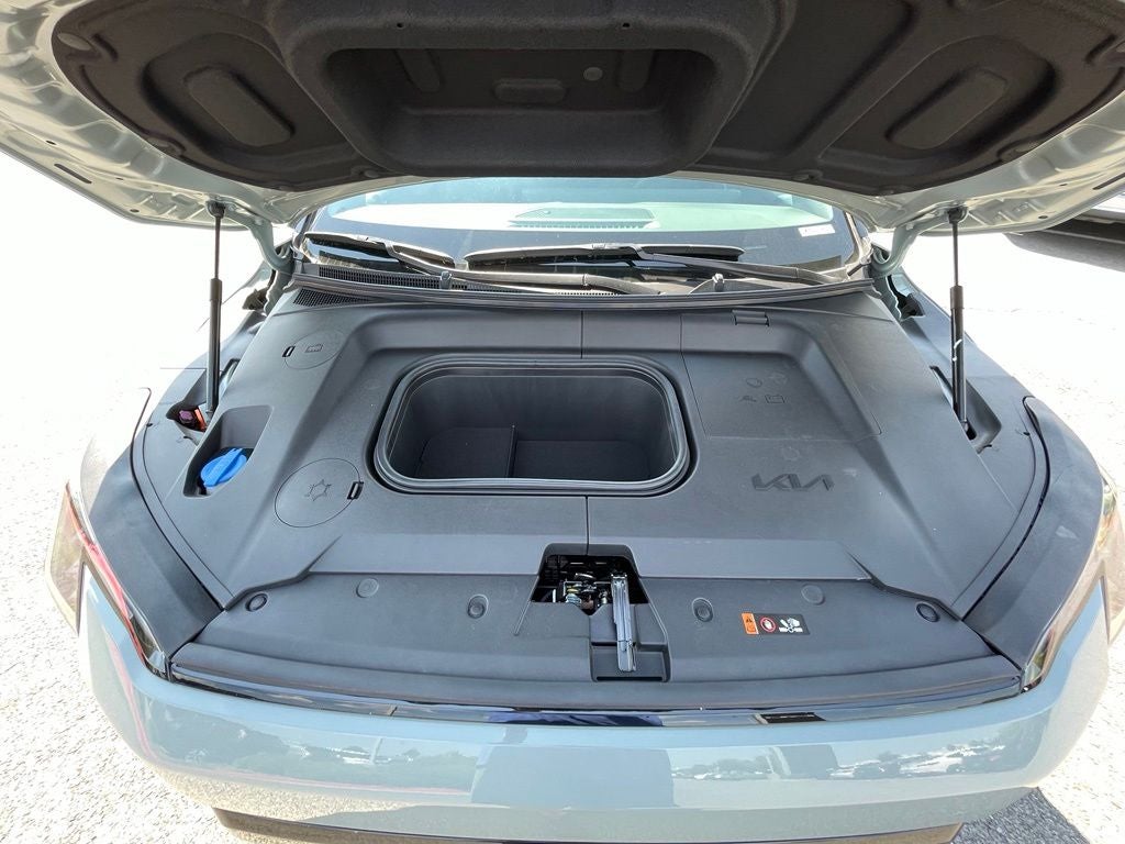 2027 Kia EV3 Base