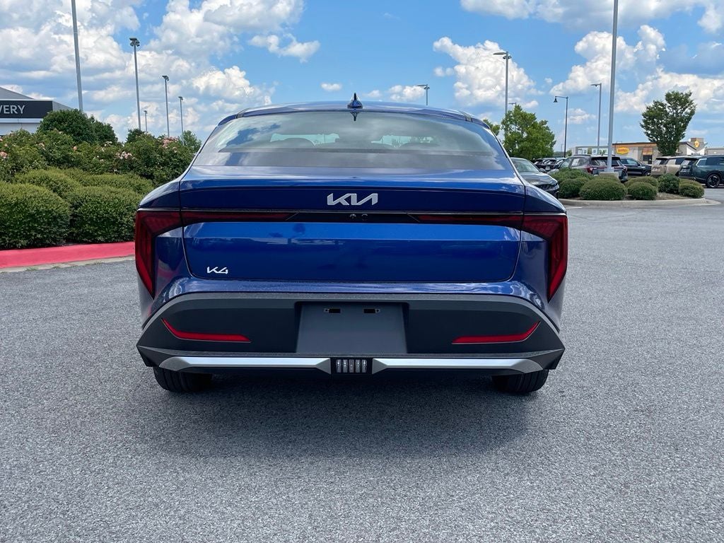 2026 Kia K4 LXS