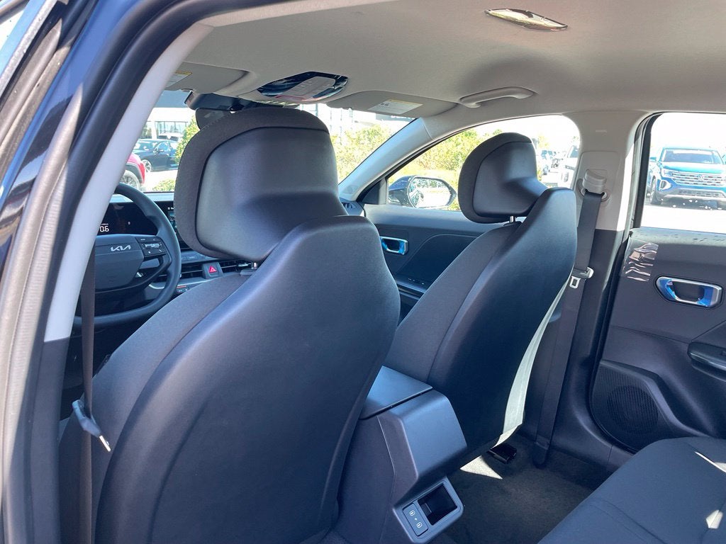 2027 Kia K4 LXS