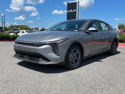 2026 Kia K4 LXS