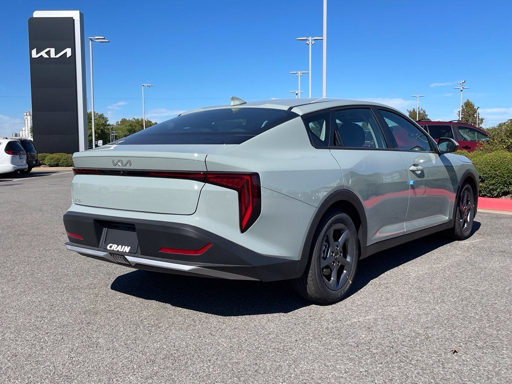 2027 Kia K4 LXS
