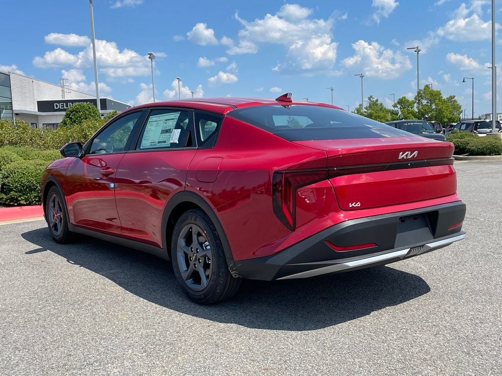 2026 Kia K4 LXS
