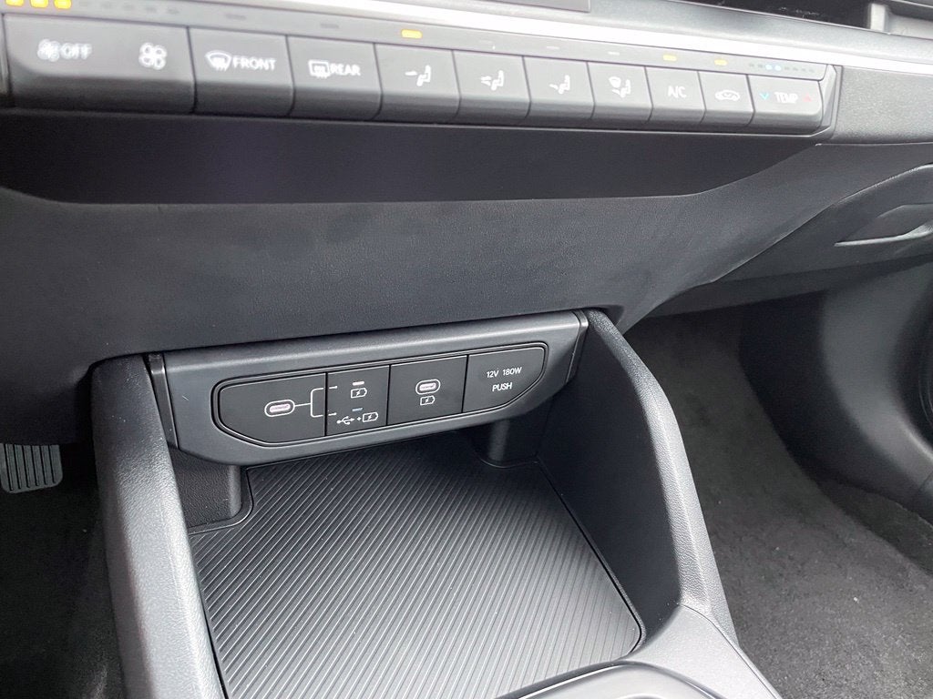 2027 Kia K4 LXS