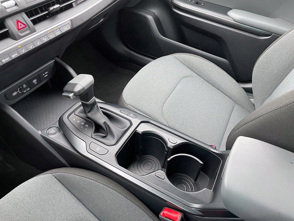 2027 Kia K4 LXS