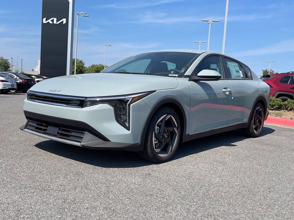 2026 Kia K4 EX