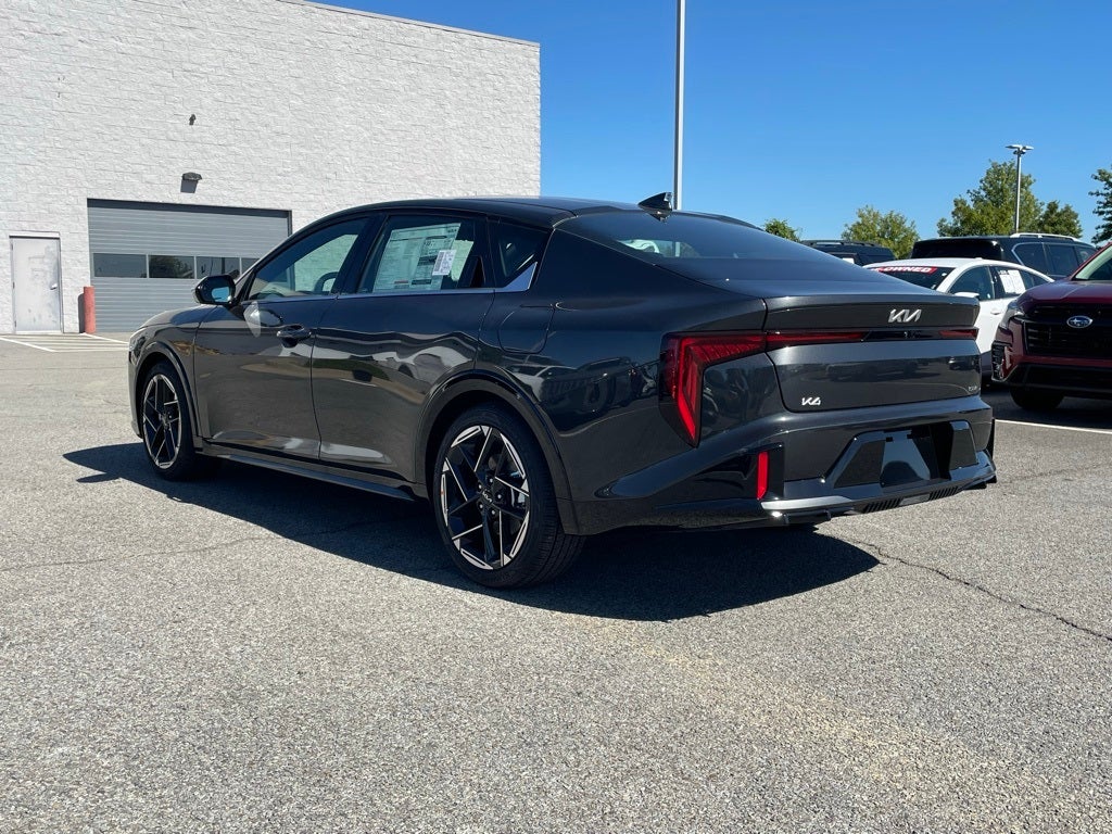 2025 Kia K4 GT-Line