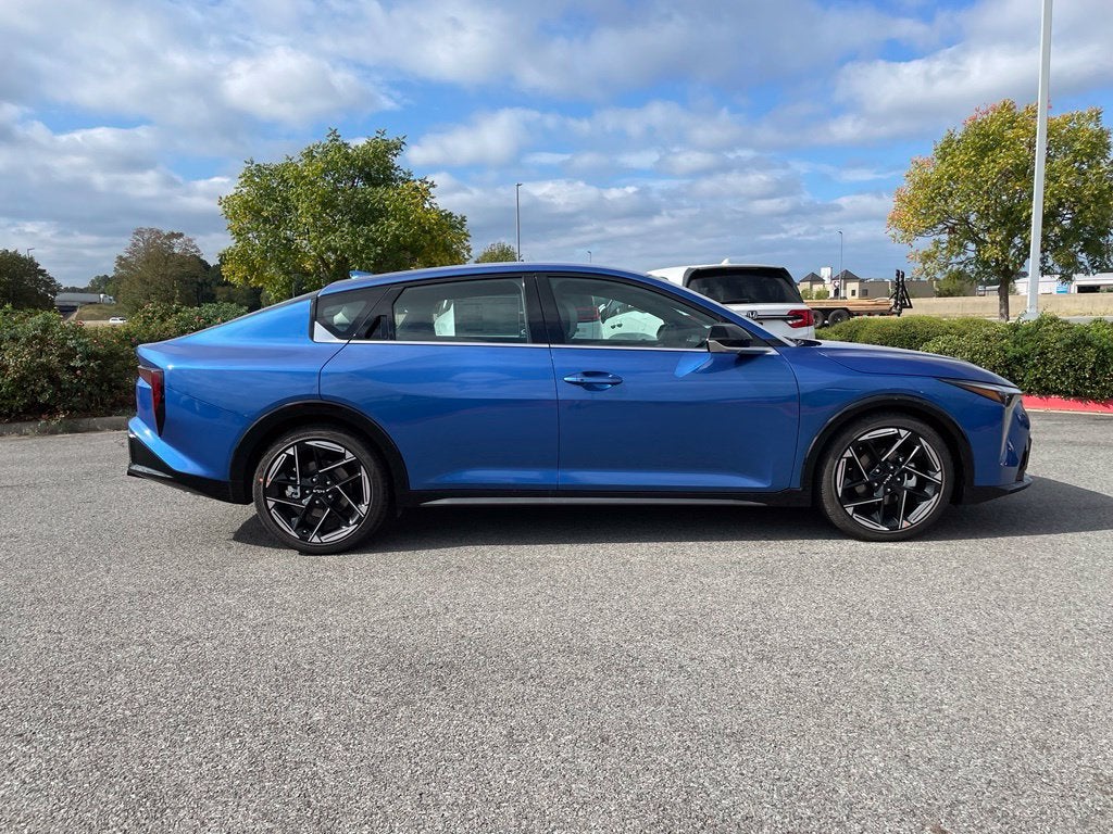2027 Kia K4 GT-Line