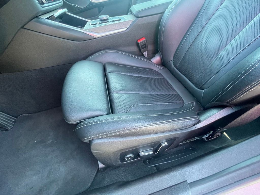 2025 BMW 3 Series 330i