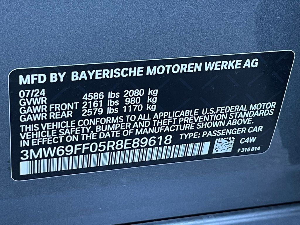 2024 BMW 3 Series 330i