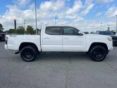 2022 Toyota Tacoma SR