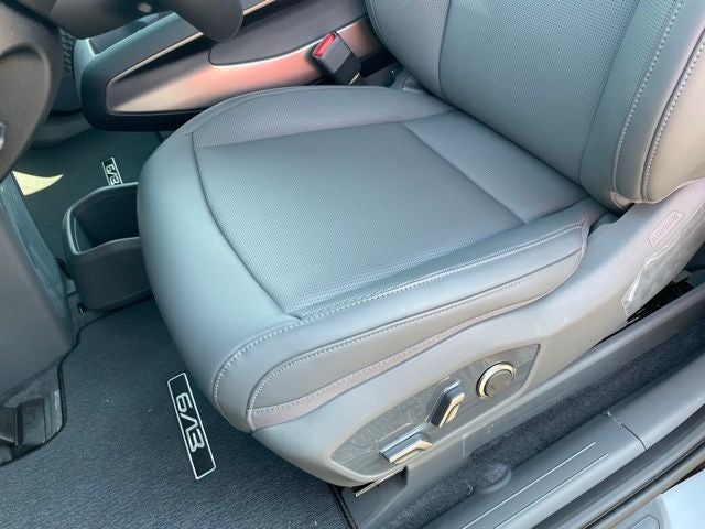 2026 Kia EV9 Light Long Range