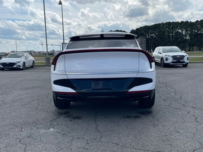2025 Kia EV6 Wind