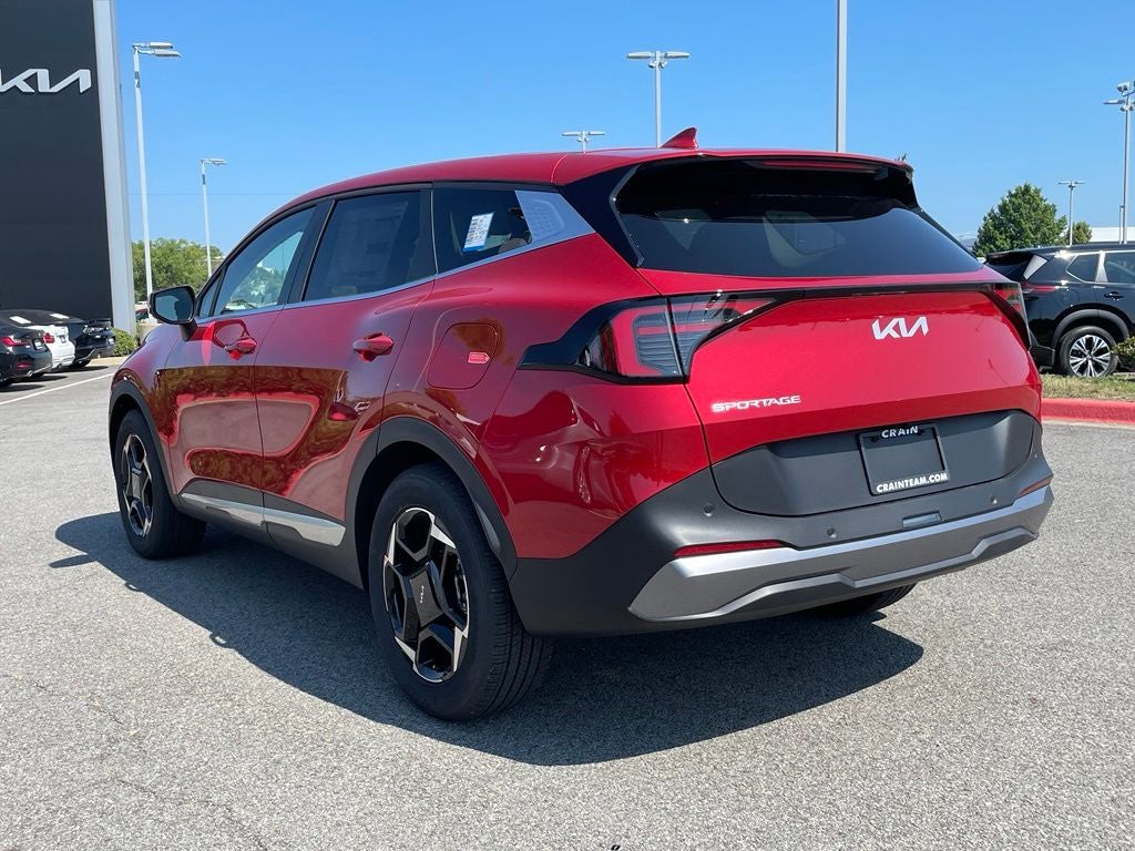 2027 Kia Sportage EX