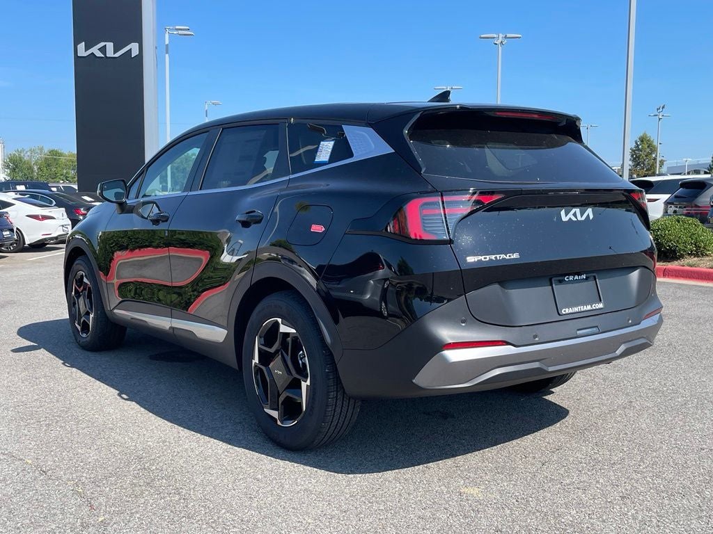 2027 Kia Sportage EX