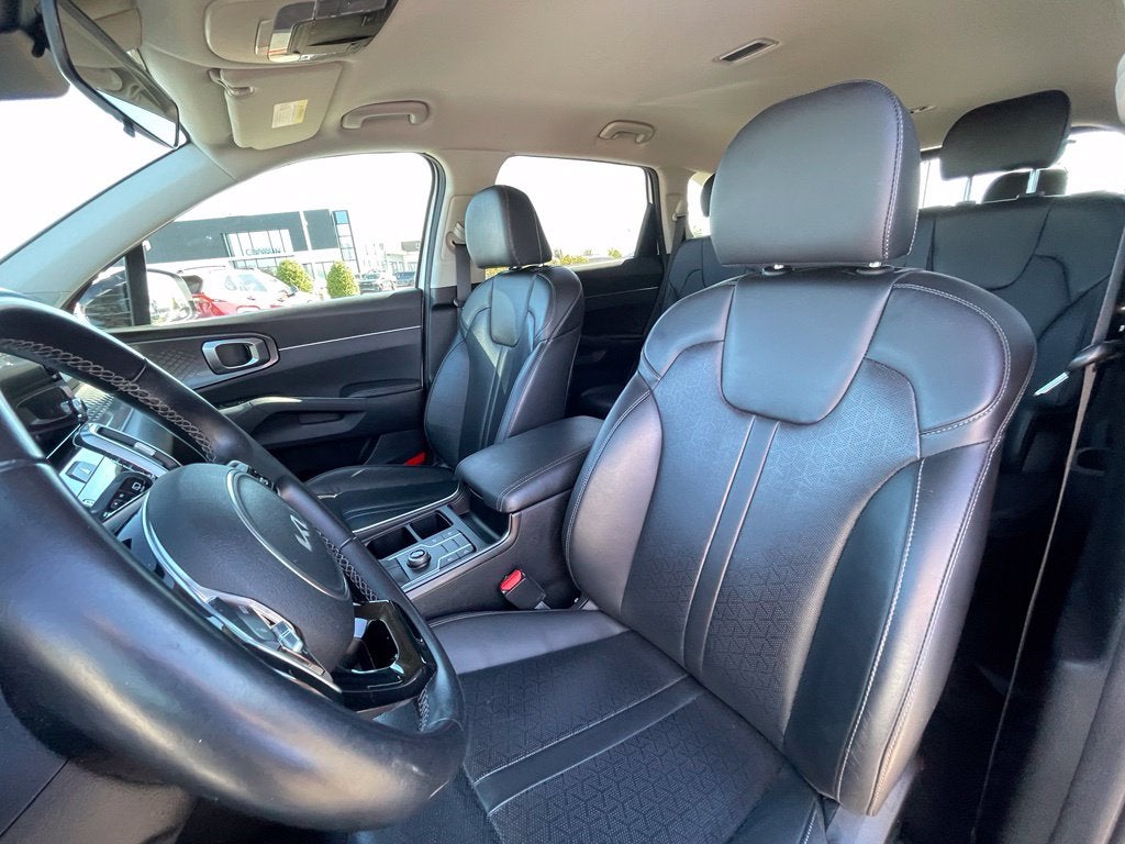 2023 Kia Sorento S