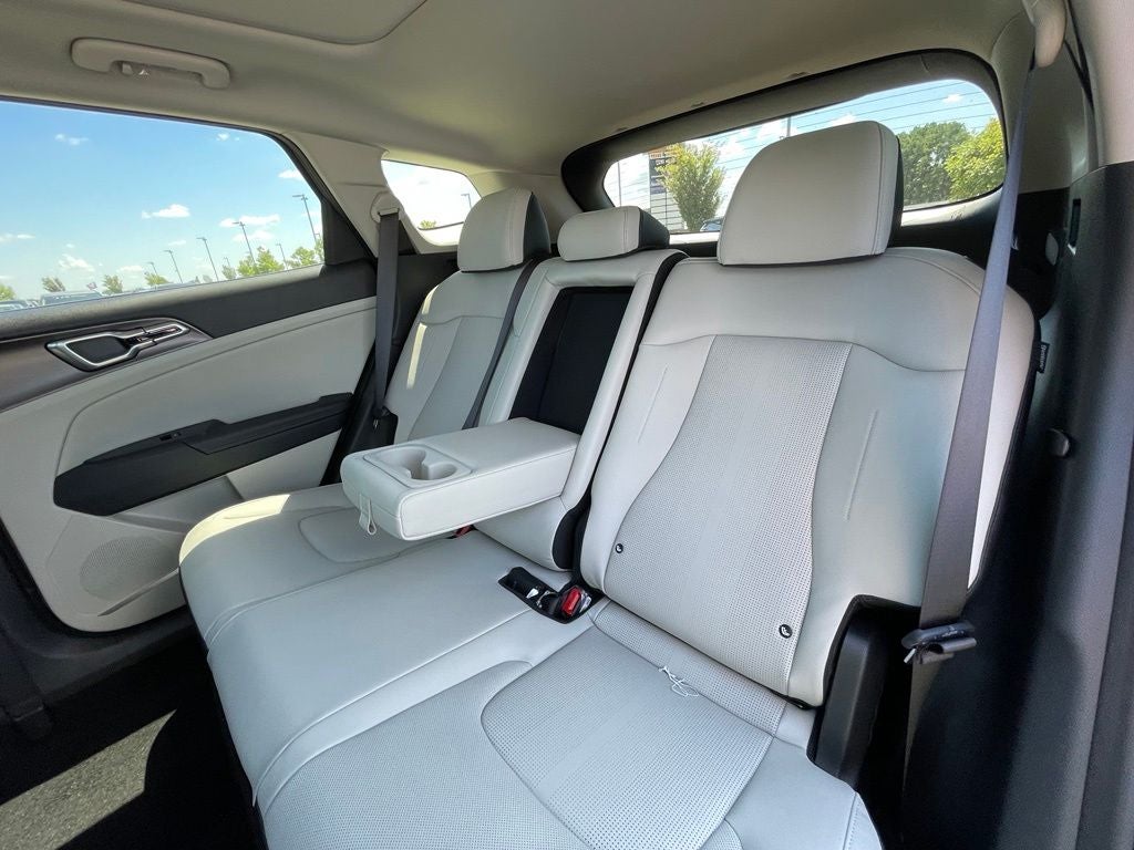 2027 Kia Sportage Hybrid EX