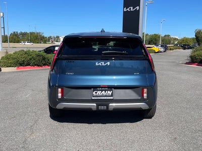 2027 Kia Niro LX