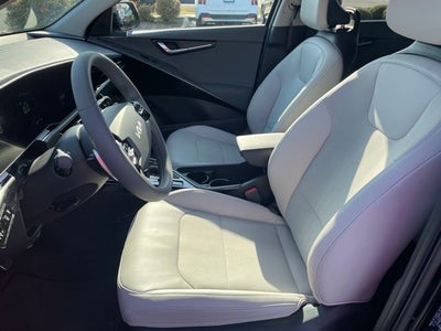 2025 Kia Niro EX Touring