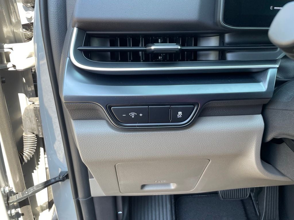 2027 Kia Carnival LXS