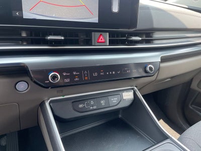 2027 Kia Carnival LX