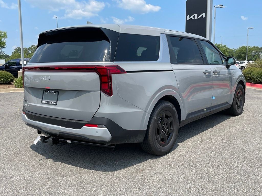 2027 Kia Carnival LX