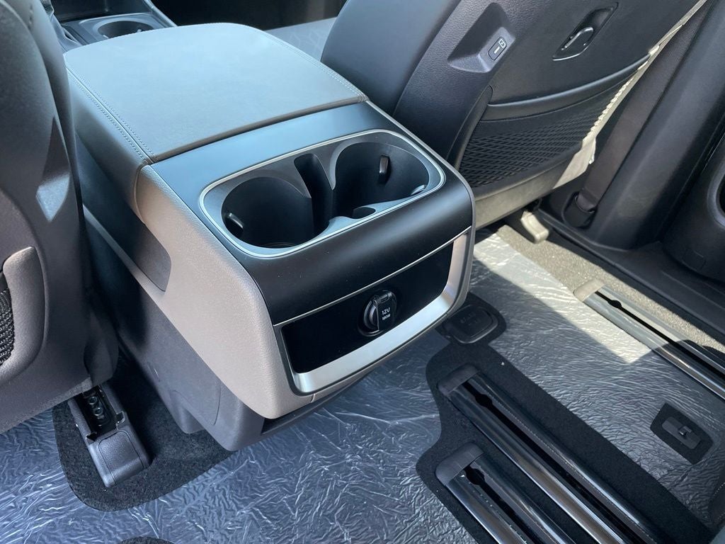 2027 Kia Carnival LXS