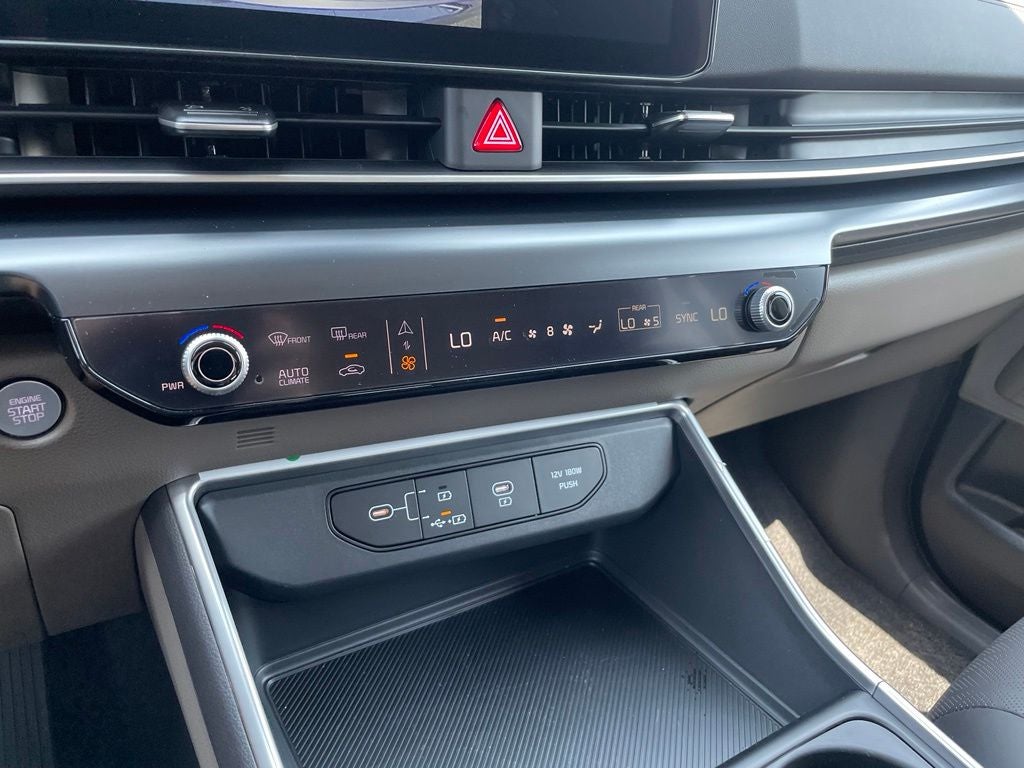2026 Kia Carnival LXS