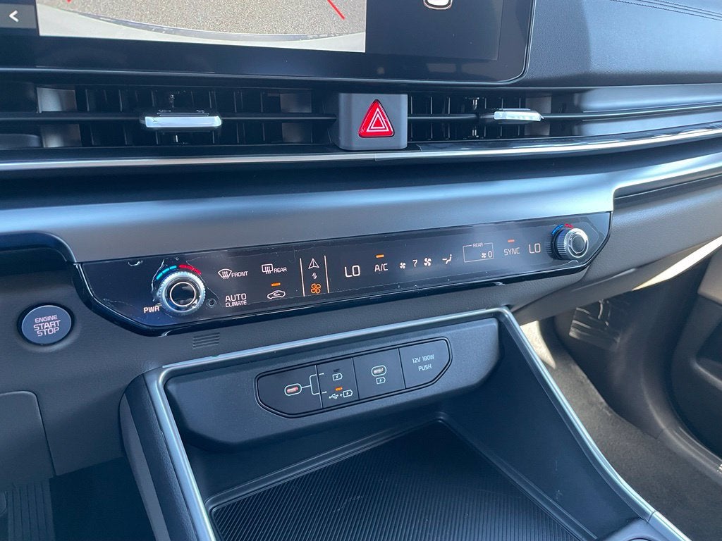 2027 Kia Carnival LXS