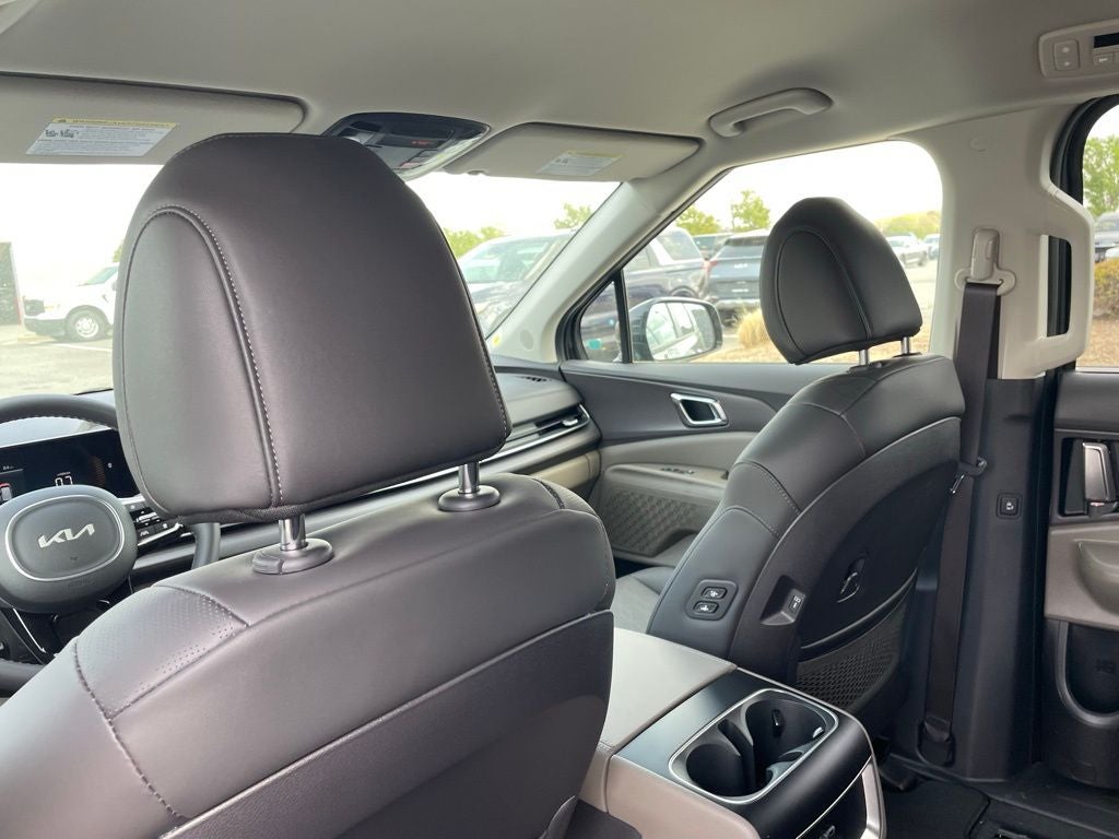 2026 Kia Carnival EX