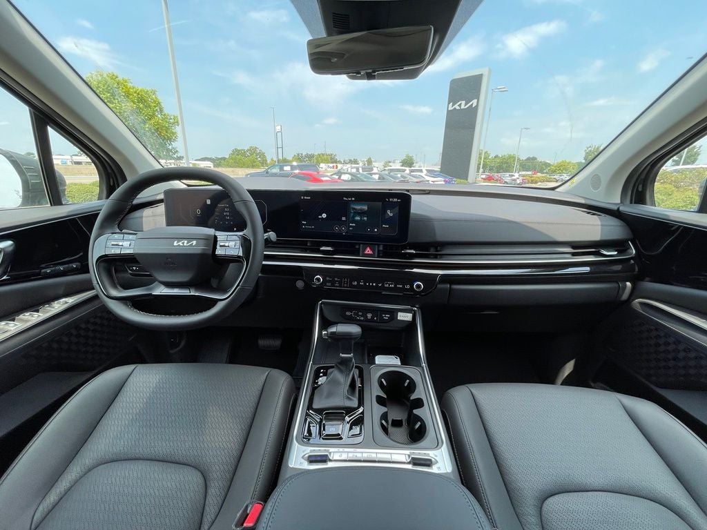 2027 Kia Carnival SX Prestige