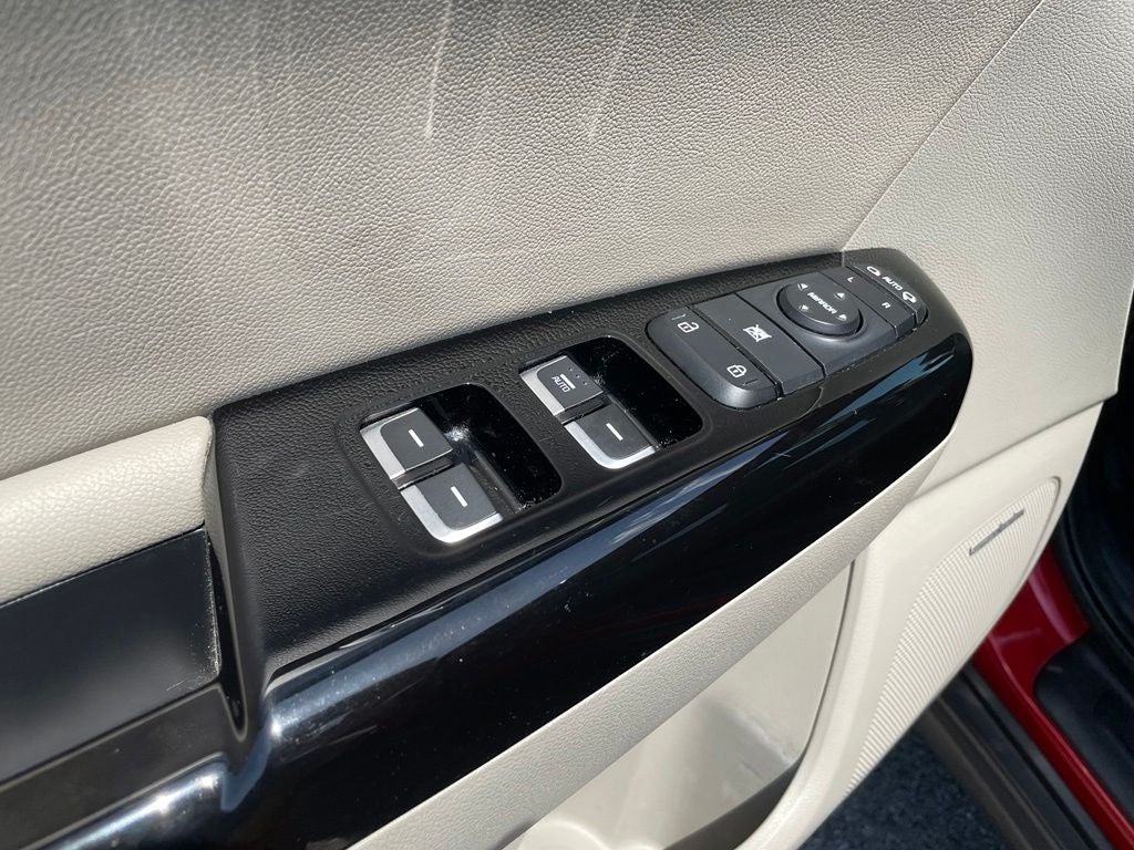 2022 Kia Sportage EX