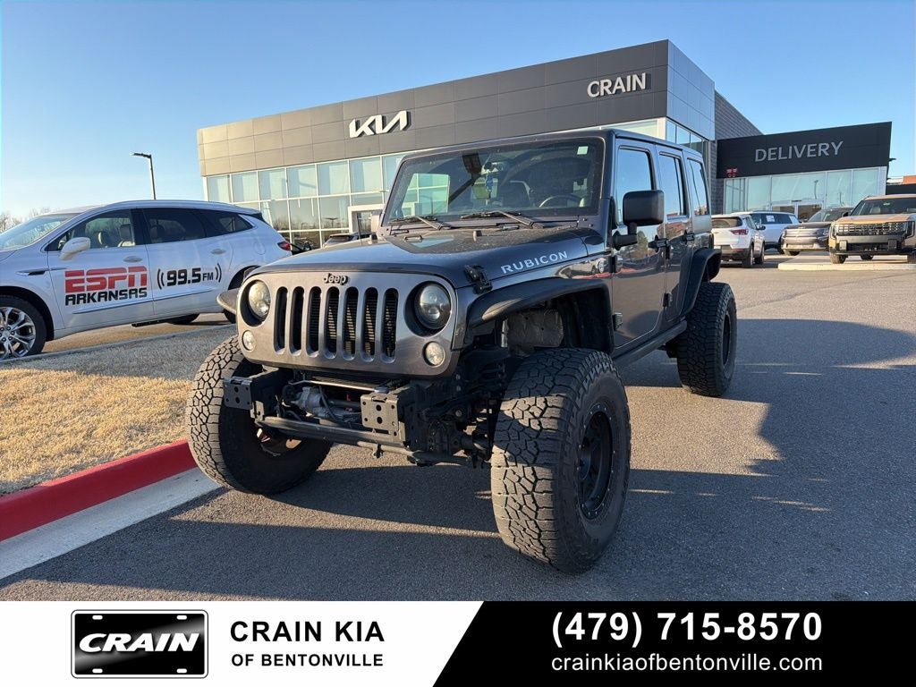2014 Jeep Wrangler Unlimited Rubicon - LIFTED! / 4WD / CLEAN CARFAX