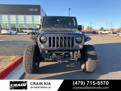 2014 Jeep Wrangler Unlimited Rubicon - LIFTED! / 4WD / CLEAN CARFAX