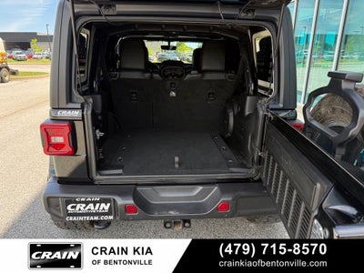 2018 Jeep Wrangler Unlimited Sahara - $48,230 MSRP / 4WD / ONE OWNER / LIFTED!
