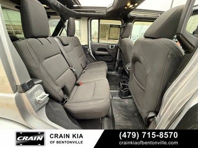 2019 Jeep Wrangler Unlimited Sahara - 4WD / SKY 1 TOUCH / CLEAN CARFAX