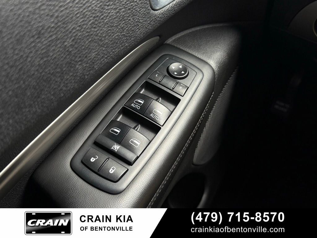 2019 Dodge Durango SXT - AWD / CLEAN CARFAX HISTORY
