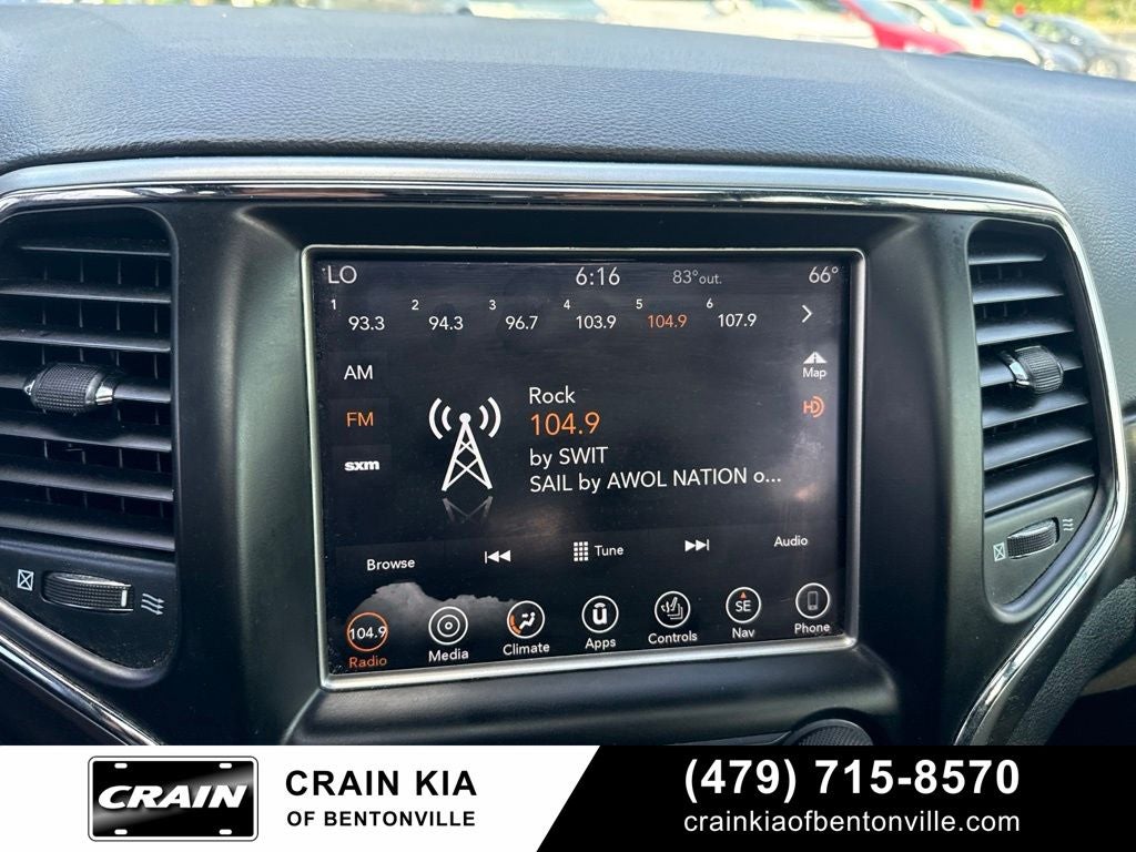 2018 Jeep Grand Cherokee Altitude - 4WD / SUNROOF