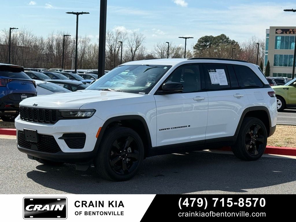 2023 Jeep Grand Cherokee Altitude X - 4WD / CARFAX ONE OWNER