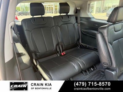 2023 Jeep Grand Cherokee L Limited - 4WD / PANO ROOF / ONE OWNER