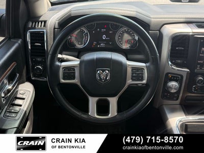2015 RAM 1500 Laramie - 4WD / SUNROOF