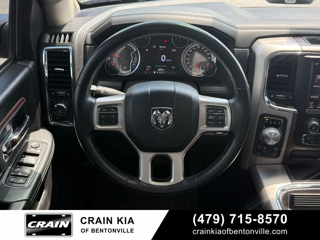 2015 RAM 1500 Laramie - 4WD / SUNROOF