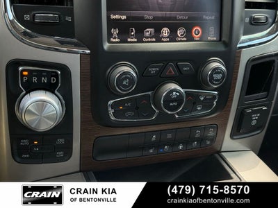 2015 RAM 1500 Laramie - 4WD / SUNROOF