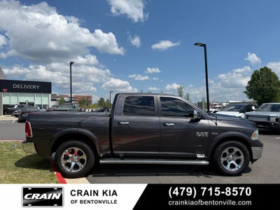 2015 RAM 1500 Laramie - 4WD / SUNROOF
