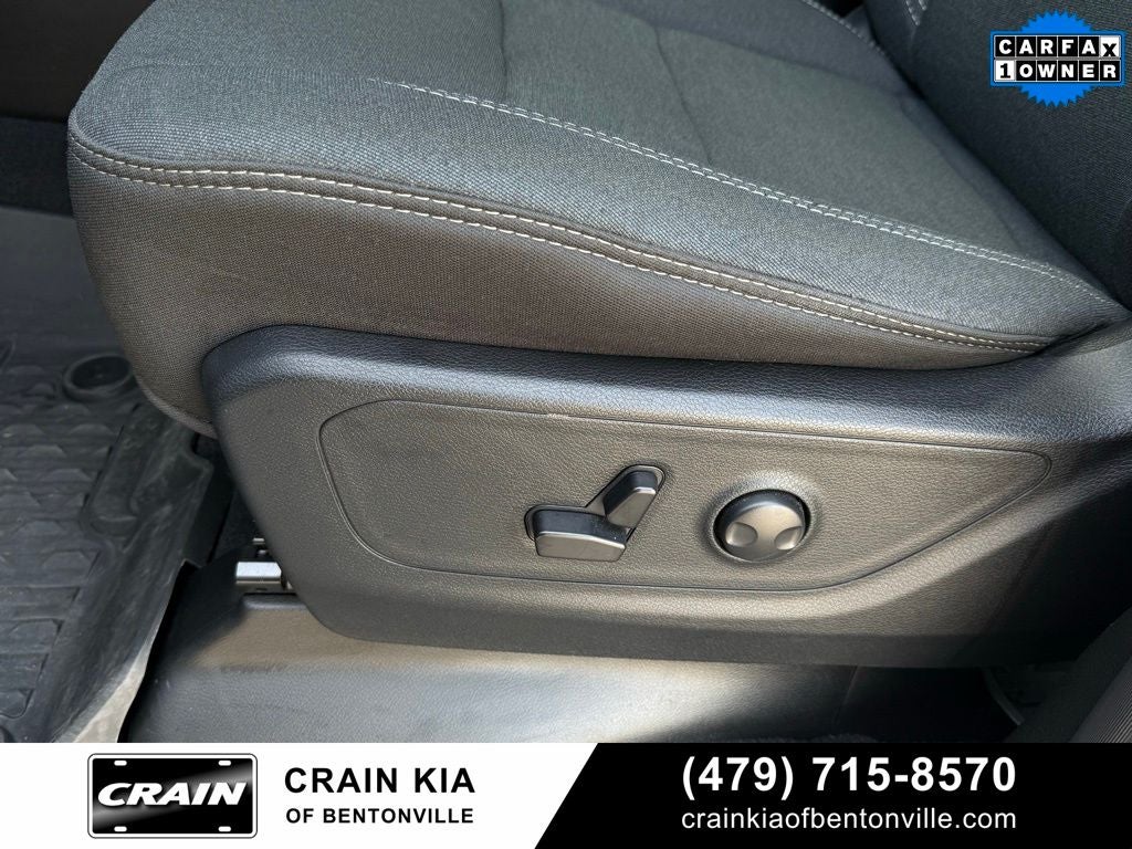 2025 RAM 1500 Big Horn/Lone Star - 4WD / PANORAMIC SUNROOF / ONE OWNER