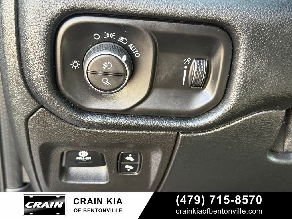 2020 RAM 1500 Big Horn/Lone Star - 4WD / CLEAN CARFAX